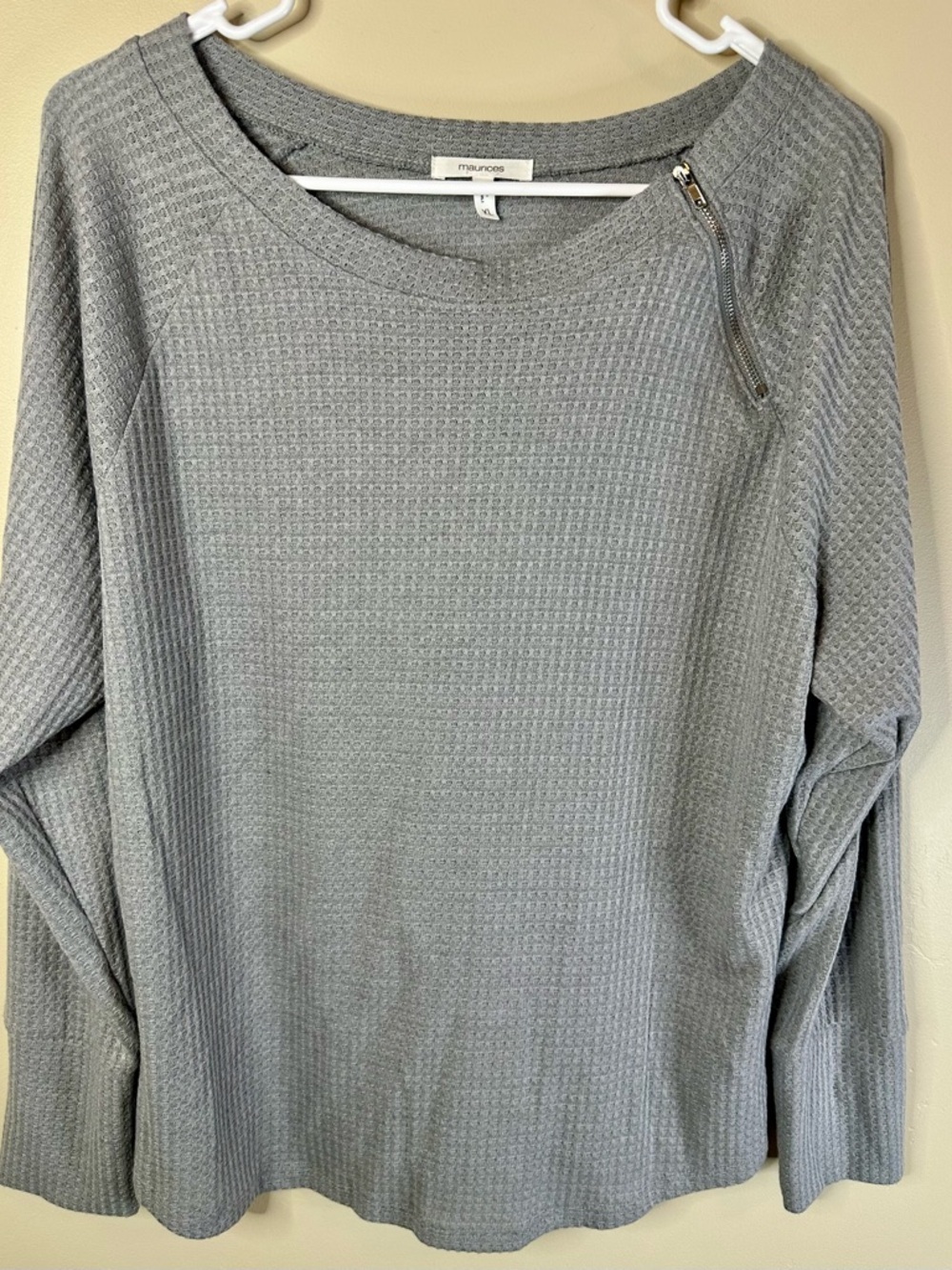 Maurices XL Textured Waffle Long Sleeve w/ Chic Zip Detail - P2P 22”